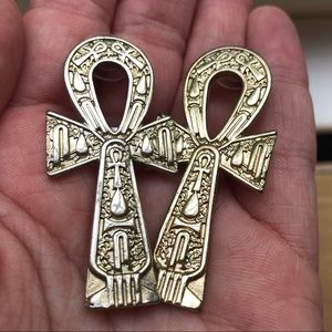 gold egyptian ankh earrings